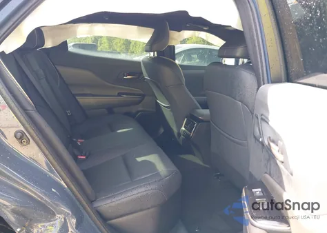 2025 Toyota Crown Nightshade Edition из США, поврежденный, VIN JTDAAAAF5S3035256